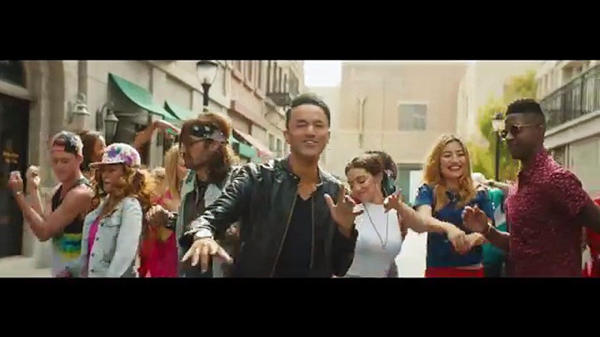 RedOne - Don't You Need Somebody [OFFICIAL MUSIC VIDEO] - video Dailymotion