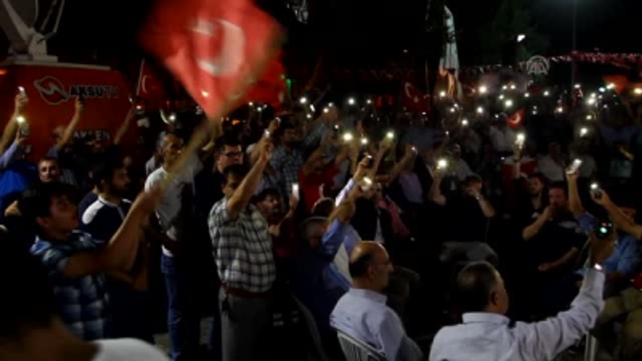 Brezilyalı Ökkeş "Demokrasi Nöbeti"Nde