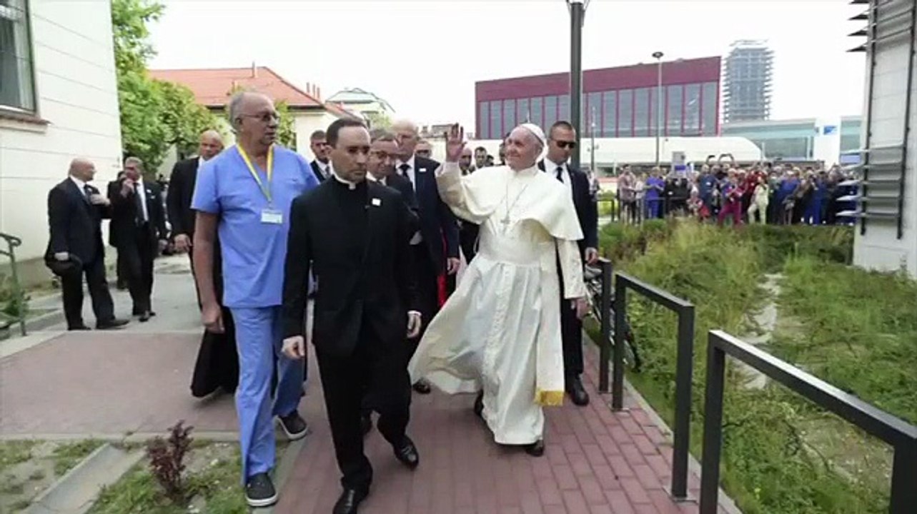 37. Pape François sur Instagram