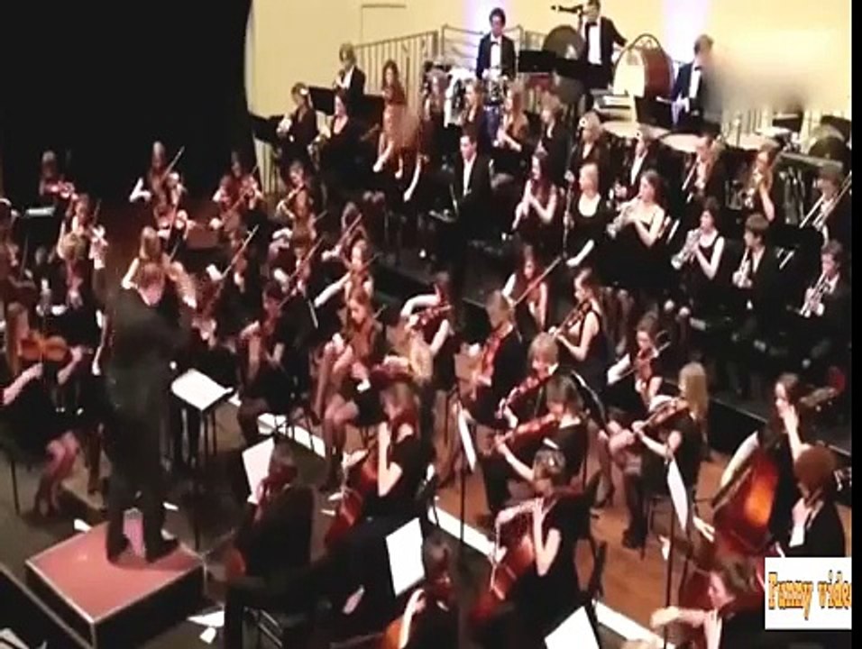 Girl fails 2016 -Stupid Girls Fails Compilation 2016- funny fails 2016