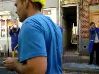 Un Jour dÉté A Mexico Samedi 23 Juillet 2016 Rue d'Hondshoote  La Compagnie Les Chiens La Tête En Haut