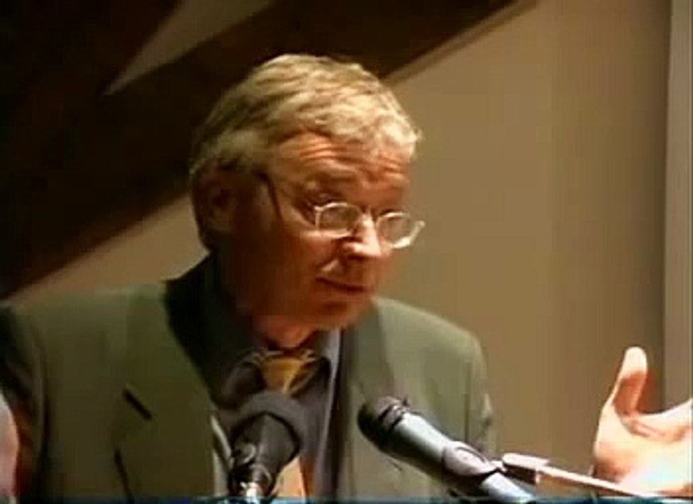 What happened between the libertarians and paleo-conservatives in the 90s