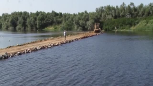 Tuzlanmayı Engellemek İçin Meriç Nehri'ne Set Yapıldı