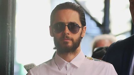 Jared Leto erklärt die seltsamen Geschenke an seine Suicide Squad Co-Stars