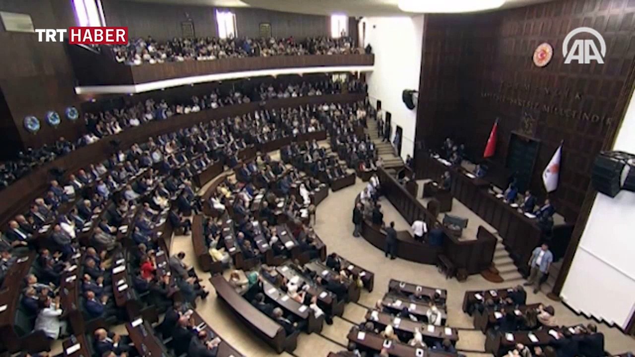 'Harp okulları aynen devam edecek'