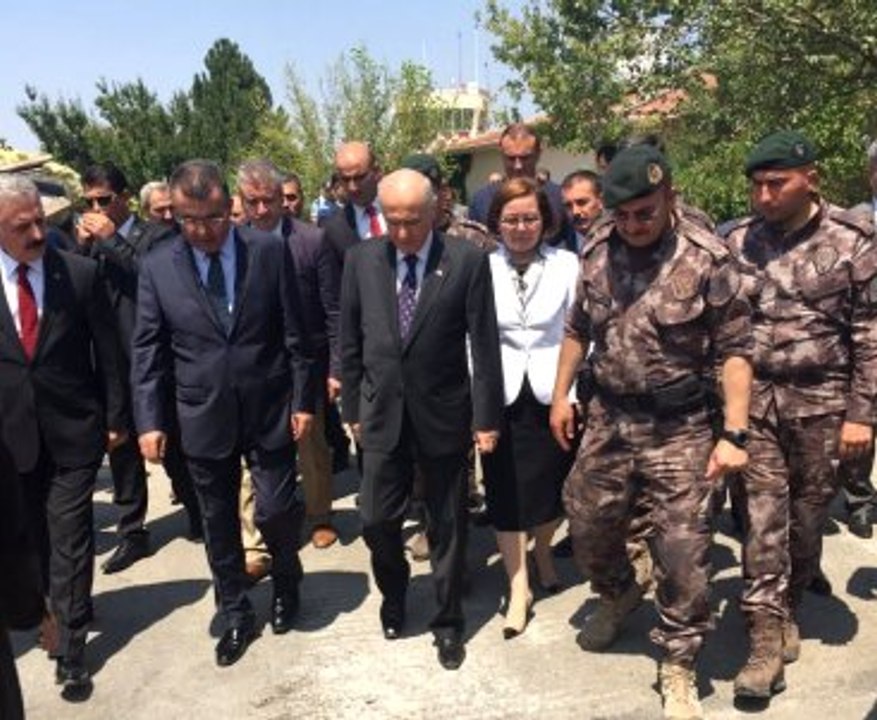 Bahçeli'den Özel Harekat Daire Başkanlığına Ziyaret