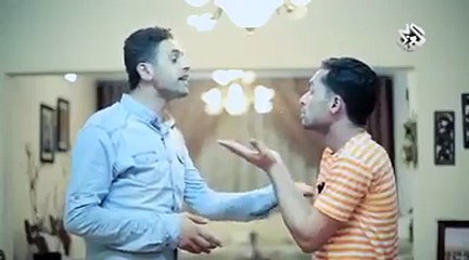 تحية خاصة لأخوك الي انت وهو ناقر ونقير ع كل شي