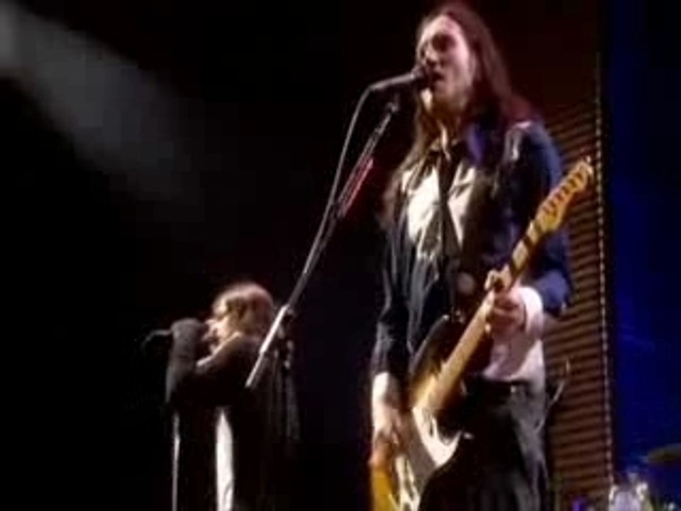 RHCP - The Zephyr song (live at Slane Castle 2003)
