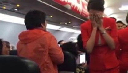 Flight Diverted after Passenger reportedly throws HOT water at Crew Member - Video Dailymotion