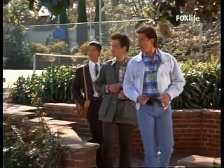Les deux font la paire 3x21 Trois petits espions