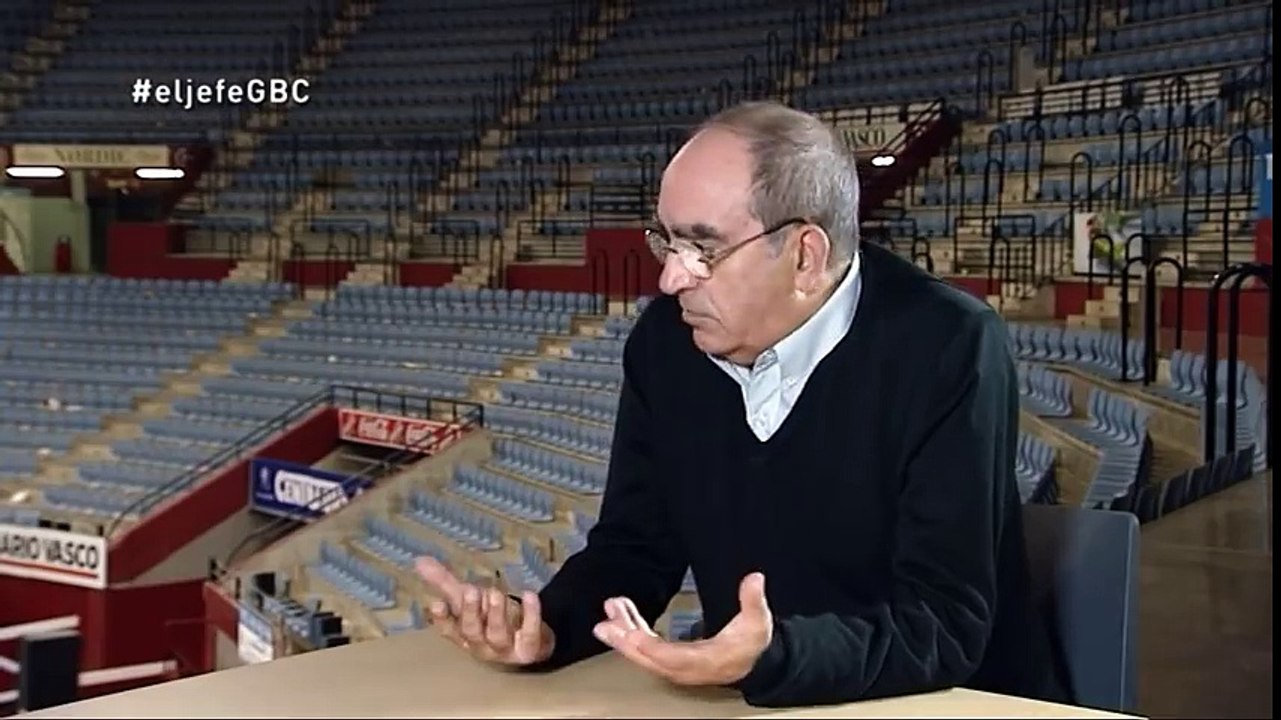 El Jefe Infiltrado T3 C10 - La jefa infiltrada: “Tener aficionados como tú es un gusto"