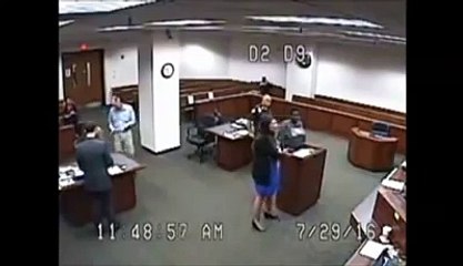 Louisville Judge Outraged by Female Inmate in Court 'Without Pants