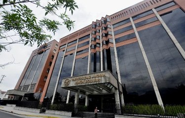 Universidad Andina debe designar nuevo rector interino