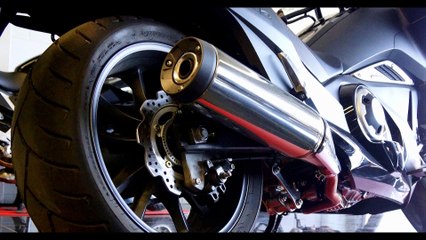 HONDA NM4 VULTUS Review