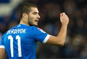 Eren Derdiyok Galatasaray'da 9 Numaralı Formayı Terletecek