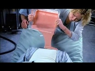 Hollow man, l'homme sans ombre