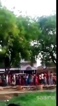 Allah Miracle Girl praying Namaz on TREE and disappear