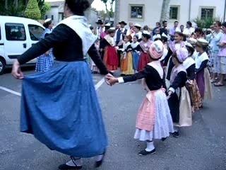 PAV-provence-danse traditionnelle st remy