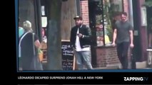 Leonardo DiCaprio effraye Jonah Hill dans les rues de New-York (Vidéo)