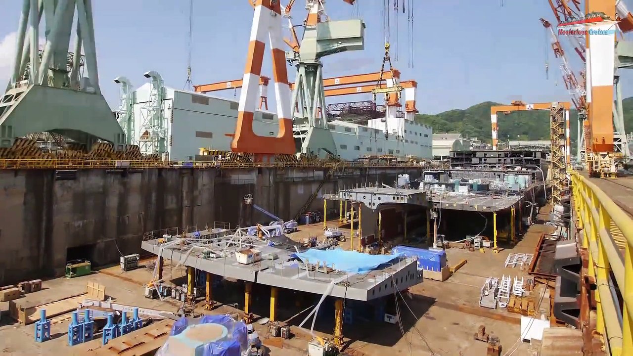 Timelapse de construction d'un énorme paquebot de croisière !
