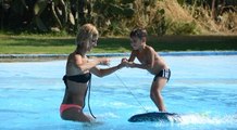 Çağla Şıkel Havuzda Sörf Eğitimi Verdi