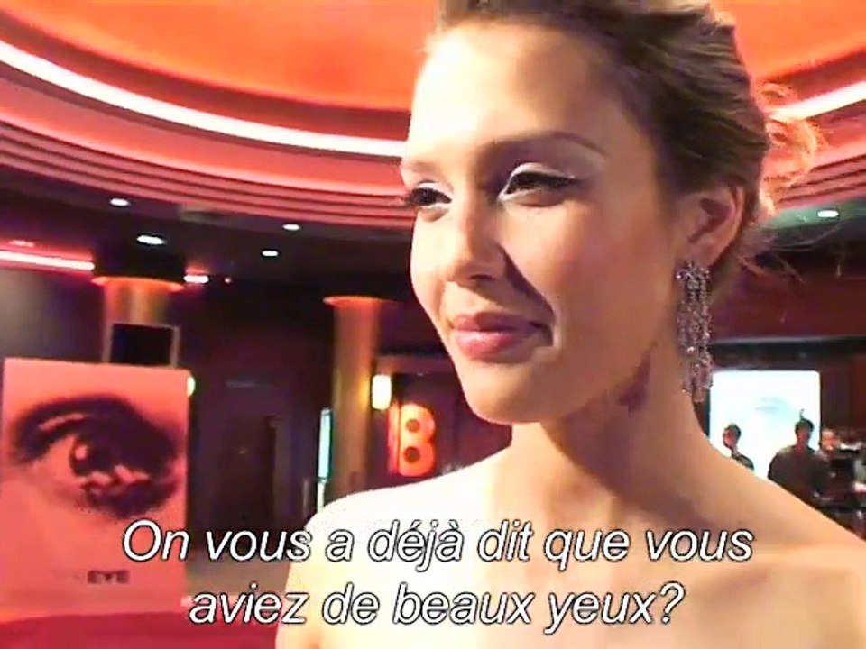 The Eye Jessica Alba en avantpremière Vidéo Dailymotion