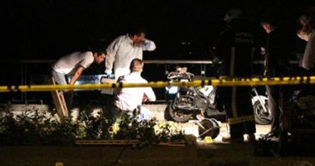 Antalya'da Demokrasi Mitingi Sırsında Patlama Meydana Geldi: 2 Yaralı