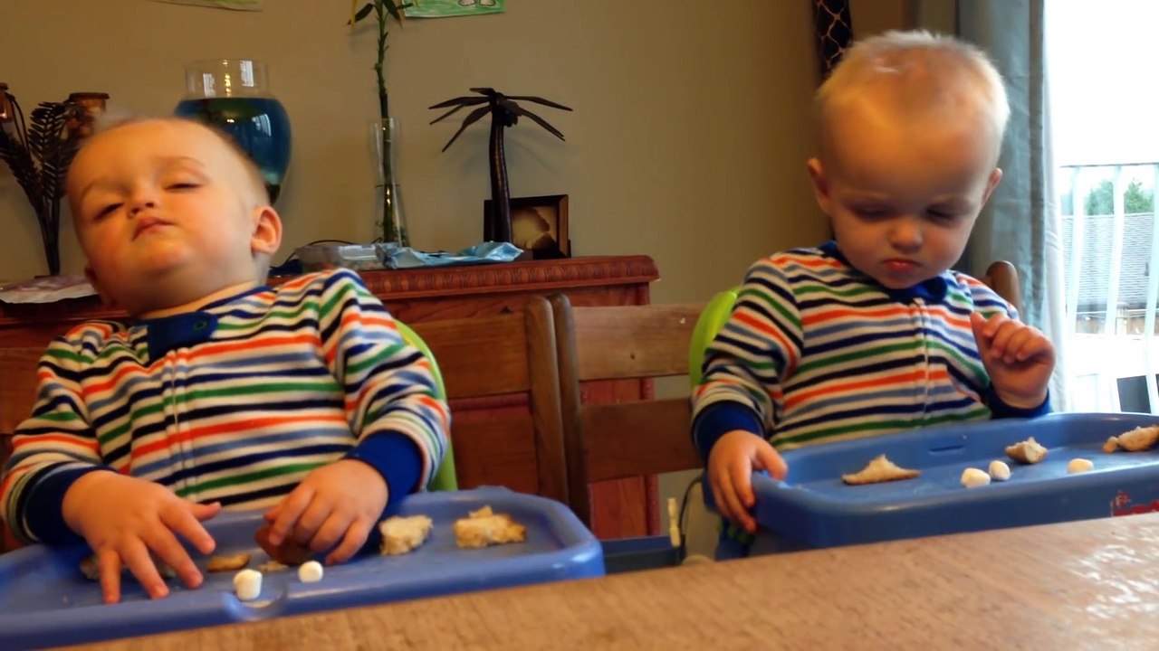 7 Reasons Babies Are Just Tiny Drunk Adults