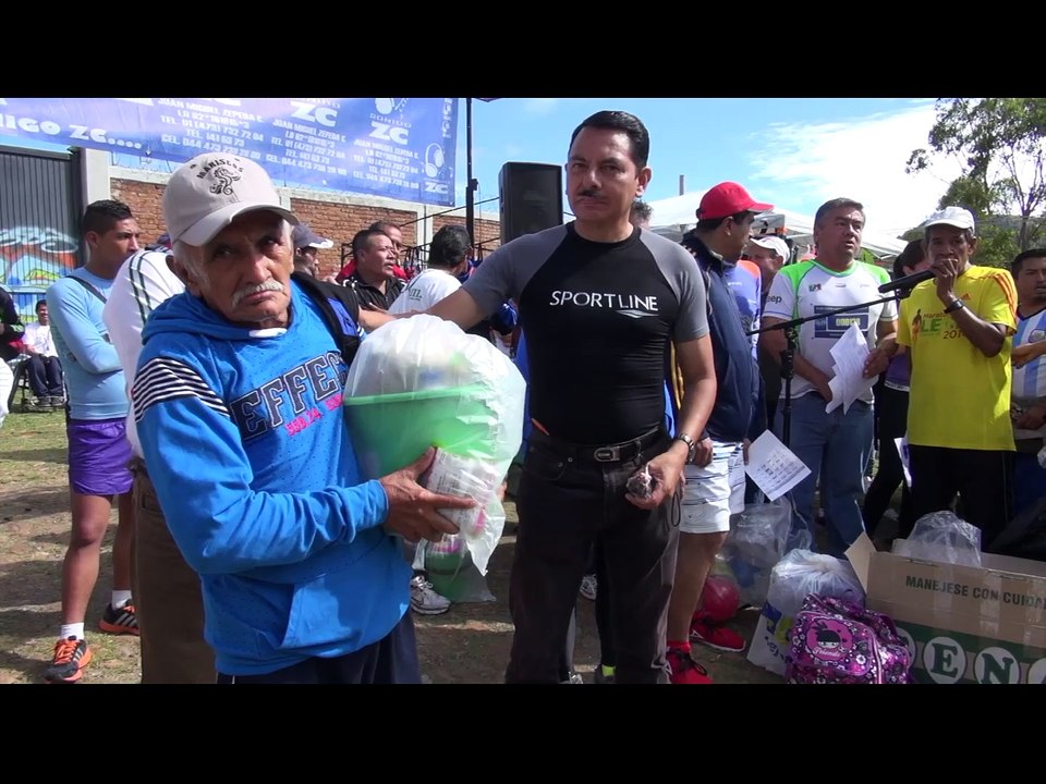 Carreras Atléticas del día de la Cueva 2016