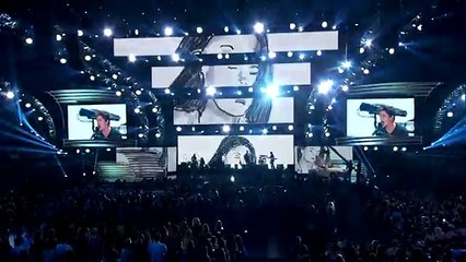 Charlie Puth - We Don't Talk Anymore (Live at Teen Choice Awards)
