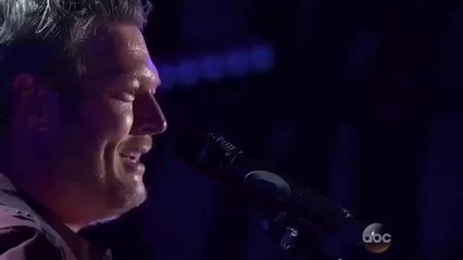 Blake Shelton - She's Got A Way With Words - CMA Fest 2016
