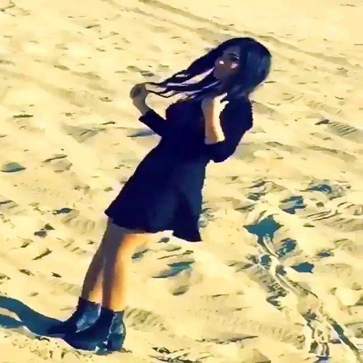 Sexy.Hot Girl in desert