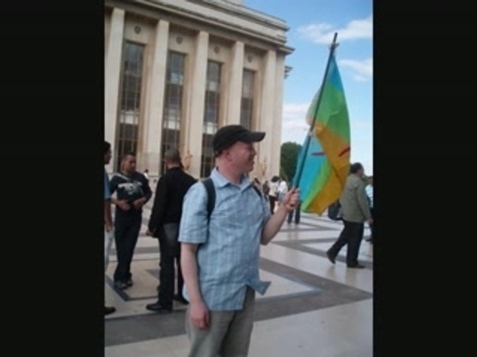 manif de solidarité de Tamazgha a paris