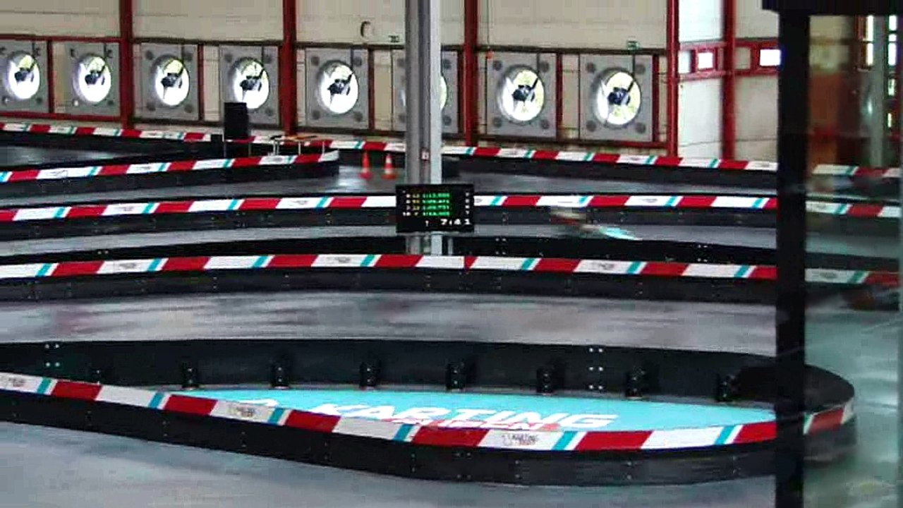 Mon Ptit Rouge au Karting EUPEN