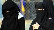 ABD'de Müslüman Kadın, Peçesini Açmadığı İçin Dükkandan Kovuldu