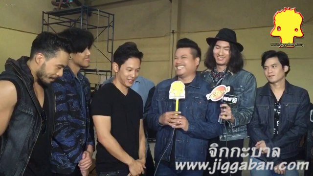 เบื้องหลังกอง MV พลพล เพลง หล่อเลย