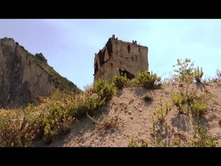 San Prisco (CE) - Uccide la compagna in una cava e poi si costituisce (03.08.16)