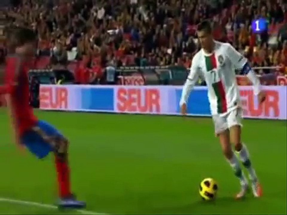 Cristiano Ronaldo-Reverse Elastico-Flip Flap, Skills vs Spain 2010-2011 (final version)
