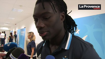 Vidéo : "Jouer à l'OM, c'est plus difficile" (Gomis)