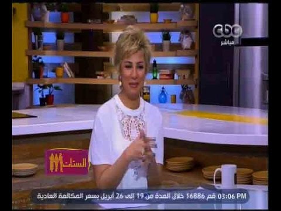 الستات مايعرفوش يكدبوا |  سيدة بريطانية تحلق شعرها في حفل زفافها فشاهد..رد فعل زوجها
