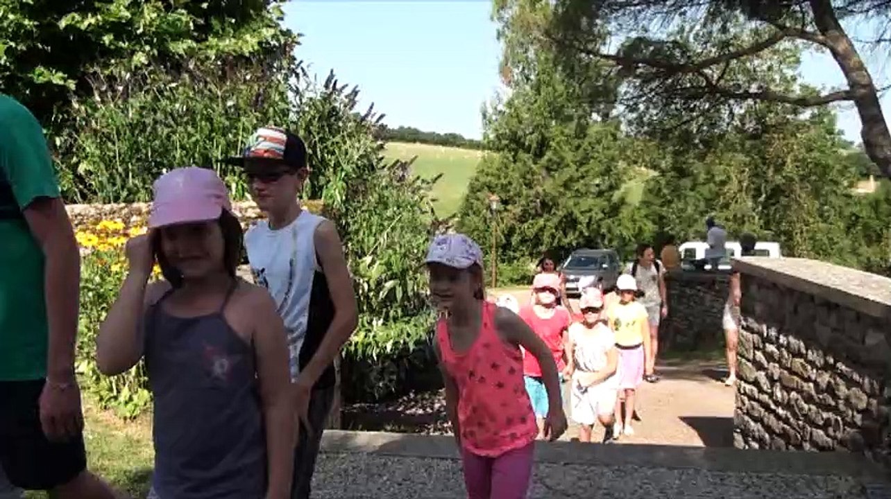 Les enfants de Lormes aux répétitions des Nuits Musicales de Bazoches