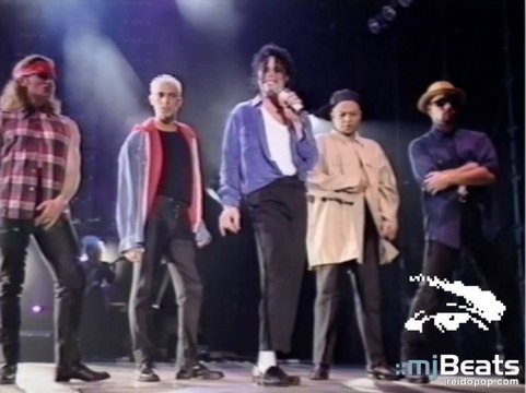 Michael Jackson Dangerous World Tour Tokyo 1992 The way You Make Me Feel {Enhanced} HD
