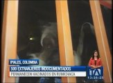 500 extranjeros indocumentados permanecen hacinados en Rumichaca