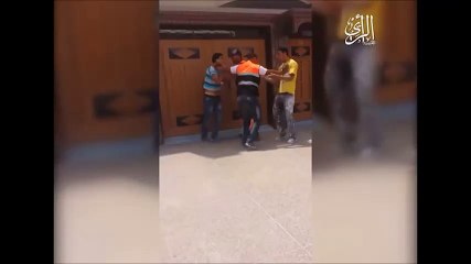 مراقبون بحافلات ألزا  الاسباية بأكادير يعنفون مواطنا بطريقة وحشية  وهمجية بعقلية استعمارية