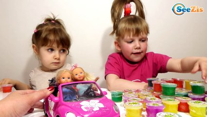 Ника и куклы Еви - Ванна с лизунами и пауками. Видео для девочек. Evi Love Doll Bath time