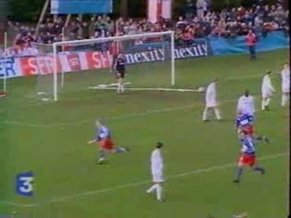 US Montagnarde - La Roche Sur Yon 2001-2002 [2] ( France 3)