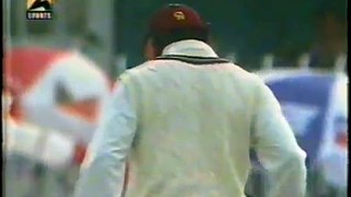 #BOOM Waqar Younis vs Brain Lara at Rawalpindi (1st Test) 1997 (Full OVER)
