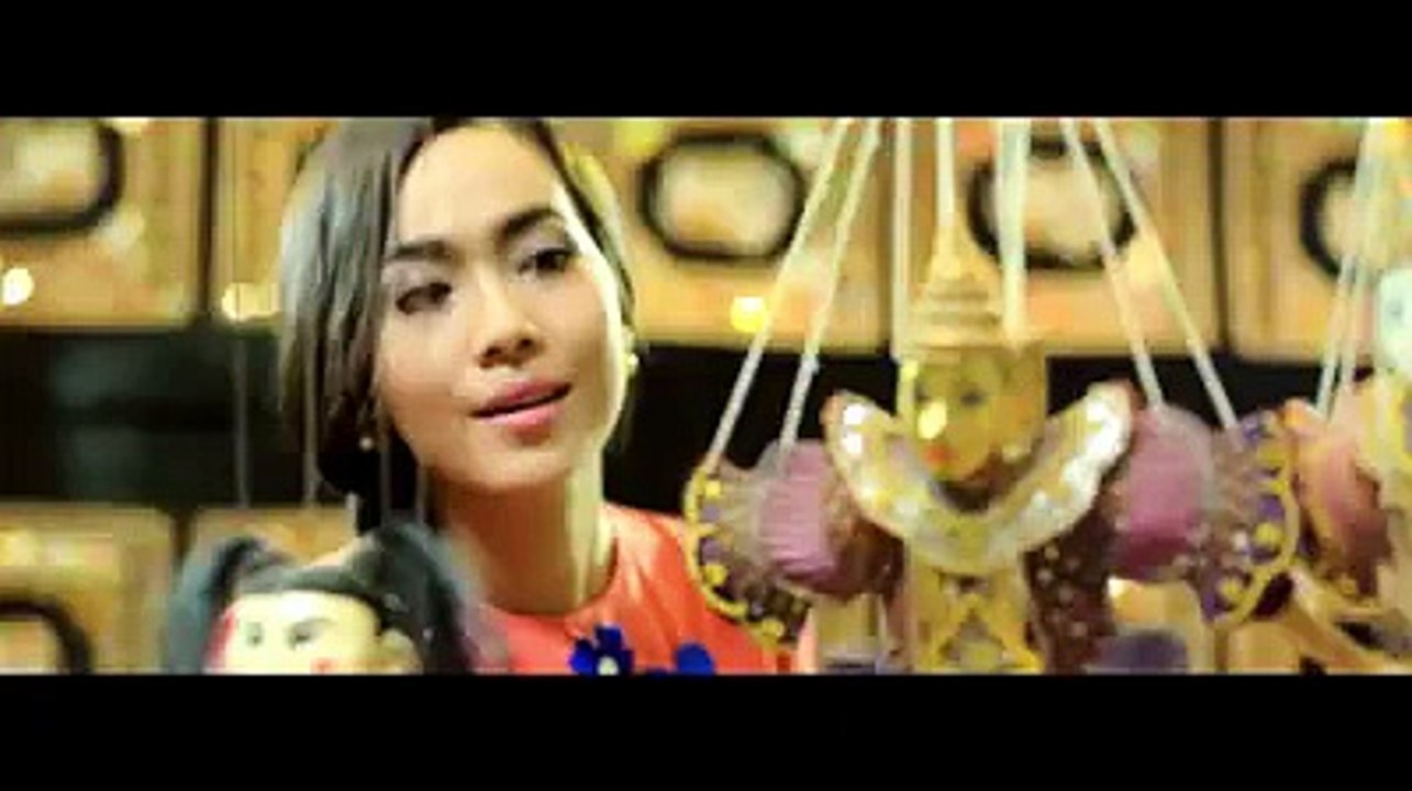 Myanmar new song2016,Moe hay ko ကြၽန္​မခ်စ္​​ေသာ, (chan chan)*