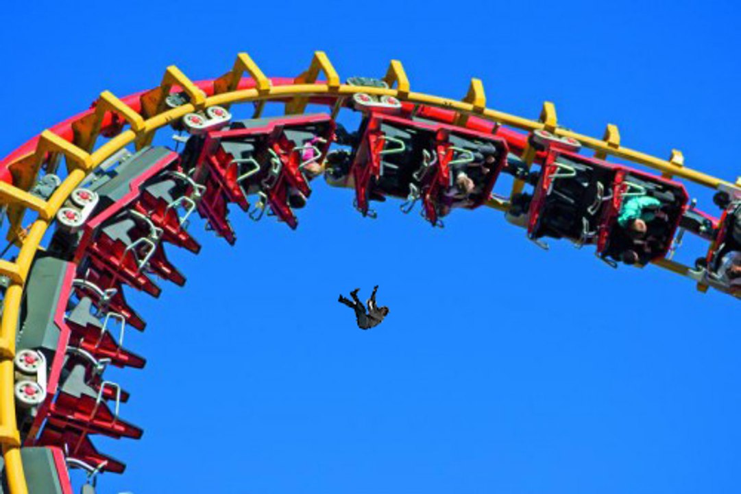 Top 10 ACCIDENTS Dans Les PARCS D'ATTRACTION, L' Homme éjecté d 'un wagon de Montagne Russe