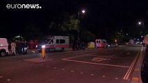Um morto e 5 feridos em ataque com faca no centro de Londres